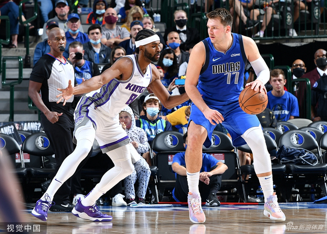 美国选手以 美国选手以